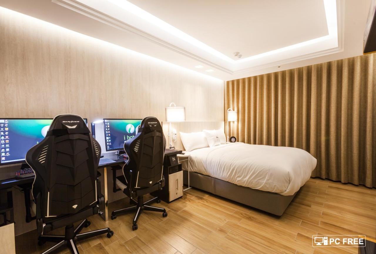 I Hotel 中壢館 Zhongli Exterior foto